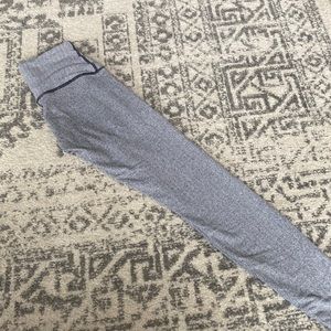 thick lululemon wonder under very warm